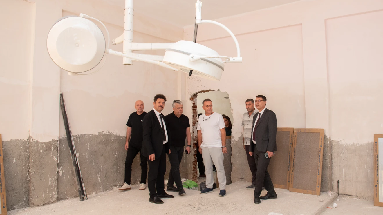 Rektör Yılmaz, fakülte ve uygulama birimlerinde incelemelerde bulundu